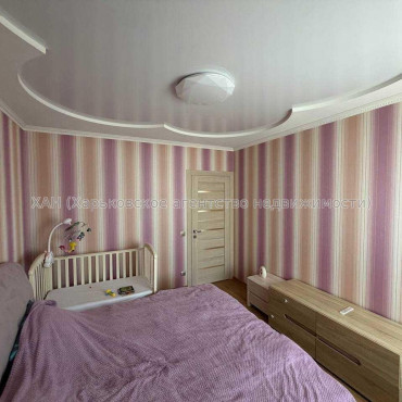 Продам квартиру, Героев Харькова просп. , 2 кім., 72 м², евроремонт 