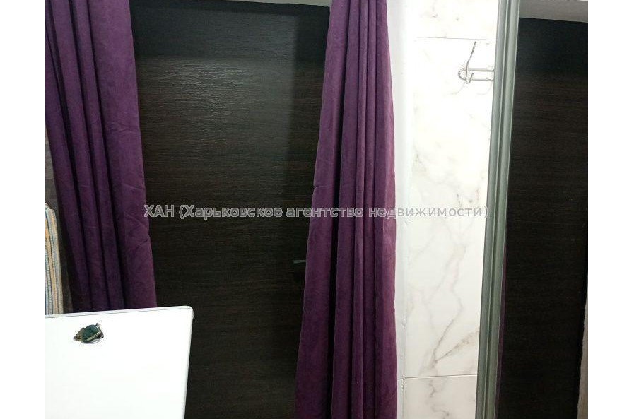 Продам квартиру, Любови Малой  просп. , 1 кім., 18 м², евроремонт 
