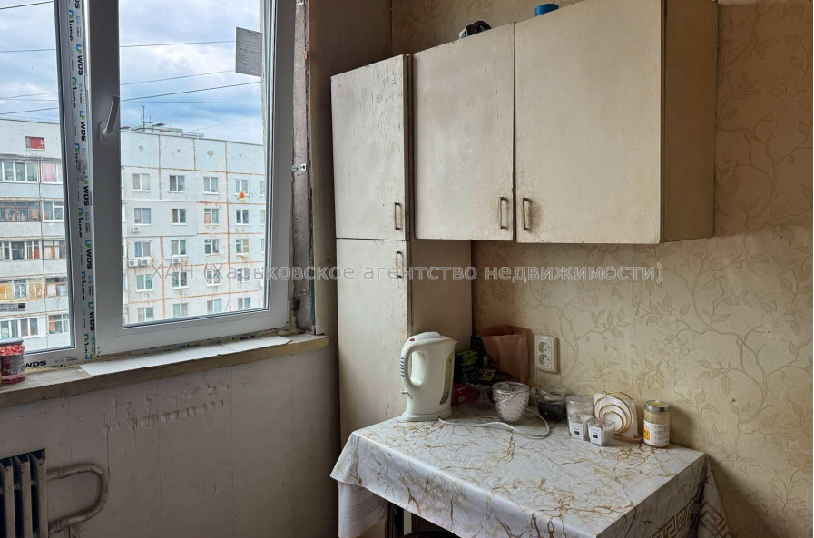 Продам квартиру, Валентиновская ул. , 2  ком., 44.80 м², косметический ремонт 