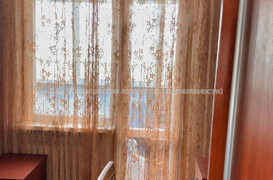 Продам квартиру, Валентиновская ул. , 2  ком., 44.80 м², косметический ремонт 