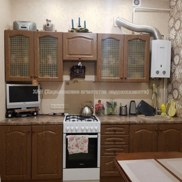 Продам квартиру, Бойчукистов пер. , 3  ком., 61 м², евроремонт 