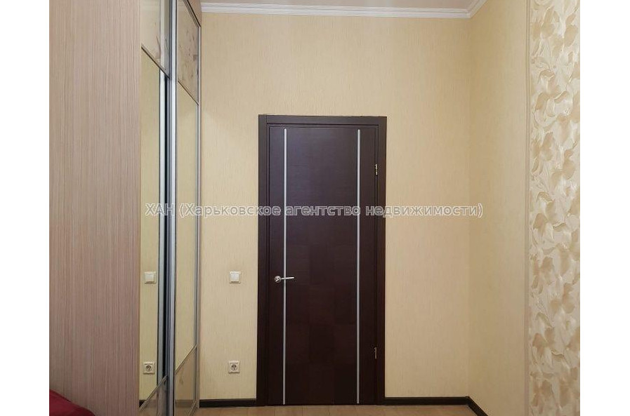 Продам квартиру, Бойчукистов пер. , 3  ком., 61 м², евроремонт 