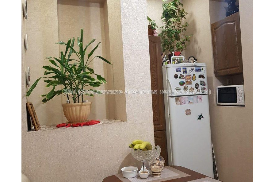 Продам квартиру, Бойчукистов пер. , 3  ком., 61 м², евроремонт 
