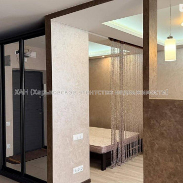 Продам квартиру, Мира ул. , 1 кім., 35.90 м², капитальный ремонт 