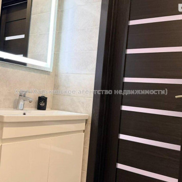 Продам квартиру, Мира ул. , 1 кім., 35.90 м², капитальный ремонт 