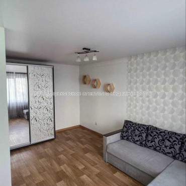 Продам квартиру, Мира ул. , 1  ком., 34 м², евроремонт 