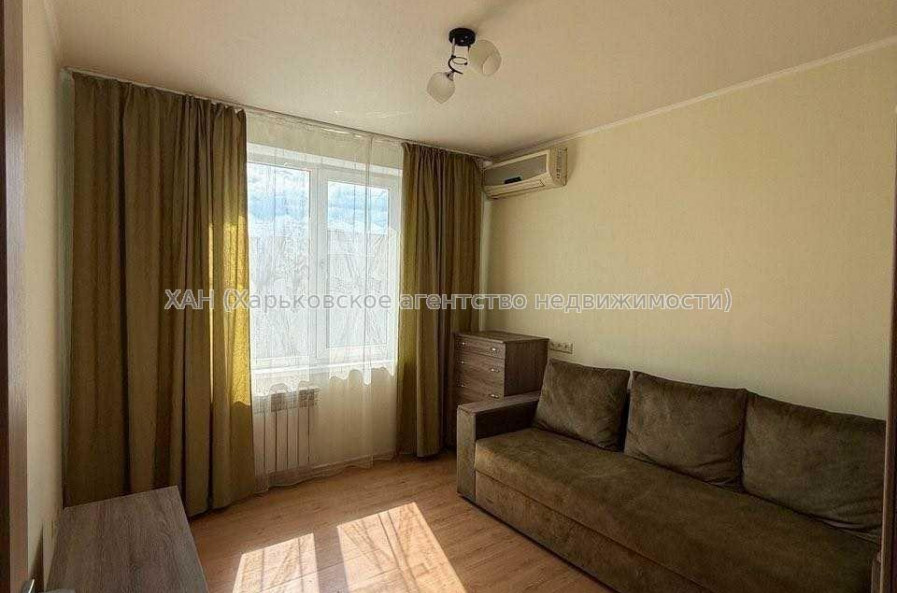 Продам квартиру, Аэрокосмический пр. , 2  ком., 45 м², косметический ремонт 