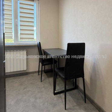 Продам квартиру, Гвардейцев Широнинцев ул. , 2 кім., 48 м², евроремонт 