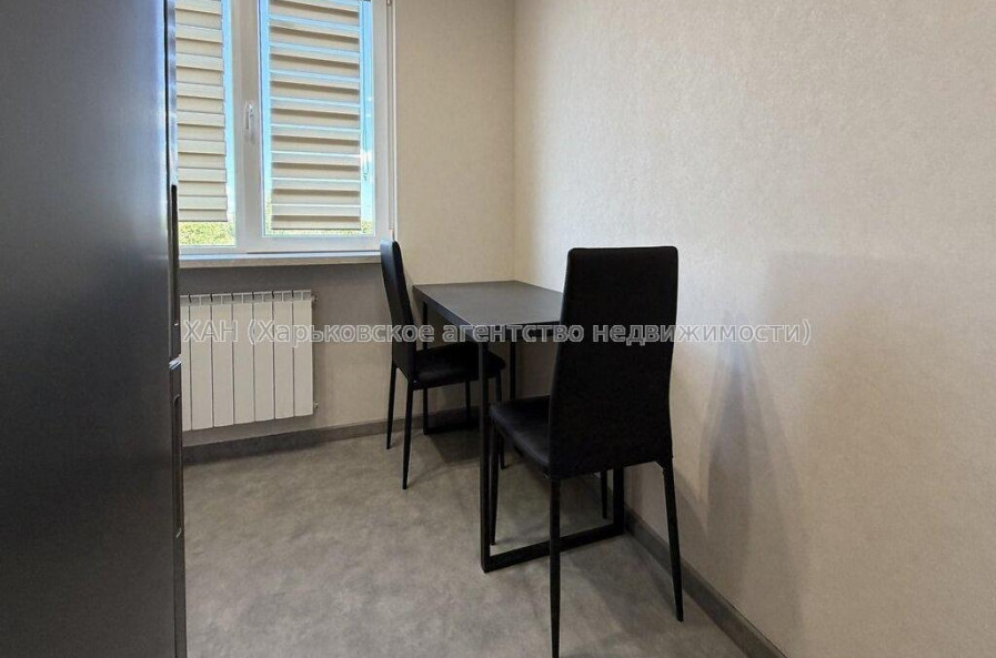 Продам квартиру, Гвардейцев Широнинцев ул. , 2 кім., 48 м², евроремонт 