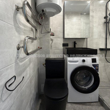 Продам квартиру, Гвардейцев Широнинцев ул. , 2 кім., 48 м², евроремонт 