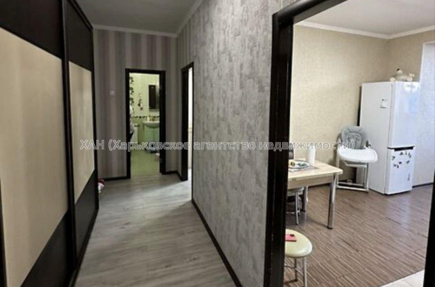 Продам квартиру, Соборности Украины ул. , 1  ком., 53 м², капитальный ремонт 