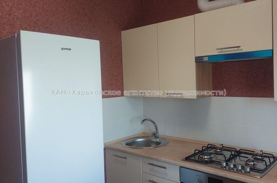 Продам квартиру, Непокоренных ул. , 1 кім., 36 м², евроремонт 