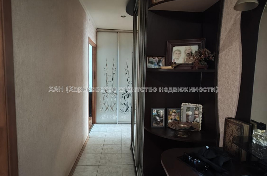 Продам квартиру, Бучмы ул. , 3 кім., 65.40 м², капитальный ремонт 