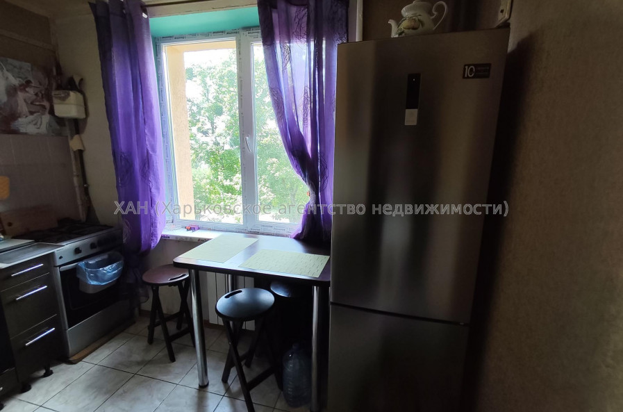 Продам квартиру, Бучмы ул. , 3 кім., 65.40 м², капитальный ремонт 