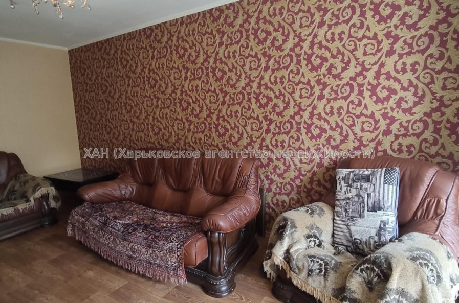 Продам квартиру, Бучмы ул. , 3 кім., 65.40 м², капитальный ремонт 