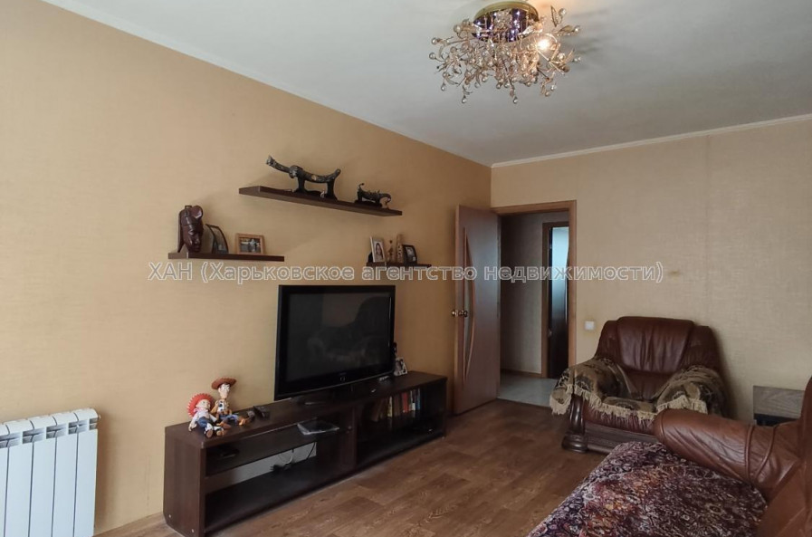 Продам квартиру, Бучмы ул. , 3 кім., 65.40 м², капитальный ремонт 