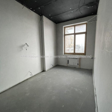 Продам квартиру, Динамовская ул. , 2  ком., 60 м², без отделочных работ 