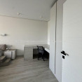 Продам квартиру, Кричевского ул. , 1 кім., 45 м², евроремонт 