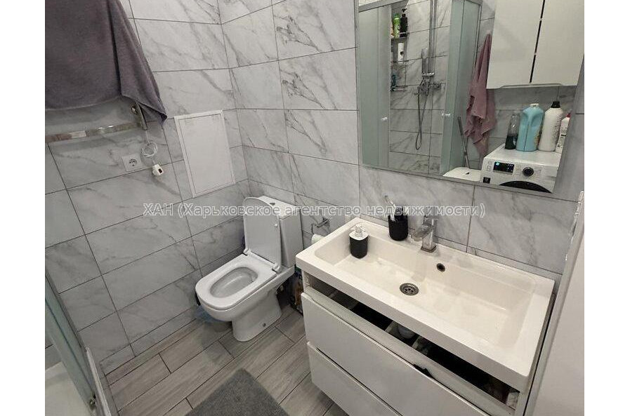 Продам квартиру, Кричевского ул. , 1 кім., 45 м², евроремонт 
