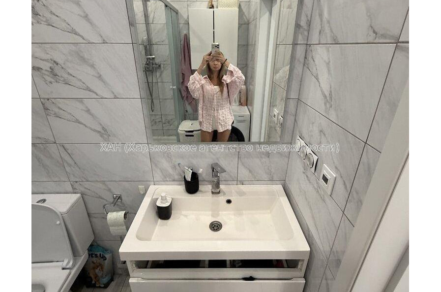 Продам квартиру, Кричевского ул. , 1 кім., 45 м², евроремонт 