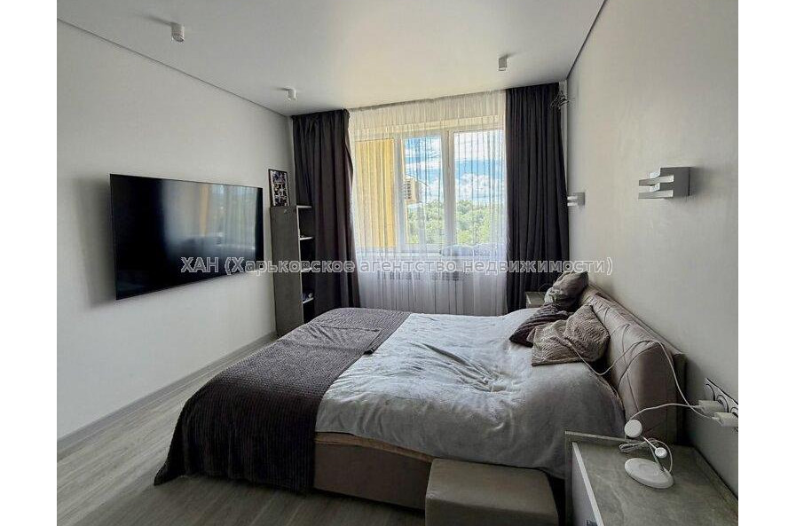 Продам квартиру, Кричевского ул. , 1 кім., 45 м², евроремонт 