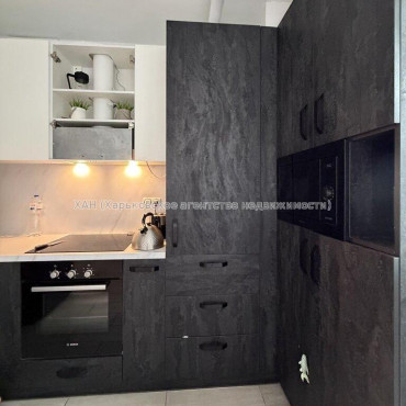 Продам квартиру, Кричевского ул. , 1 кім., 45 м², евроремонт 