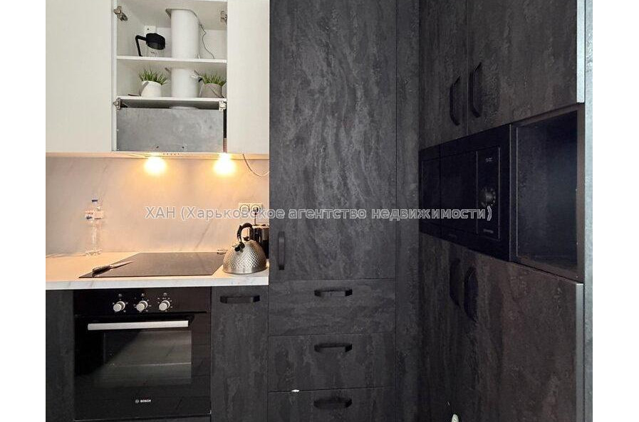 Продам квартиру, Кричевского ул. , 1 кім., 45 м², евроремонт 