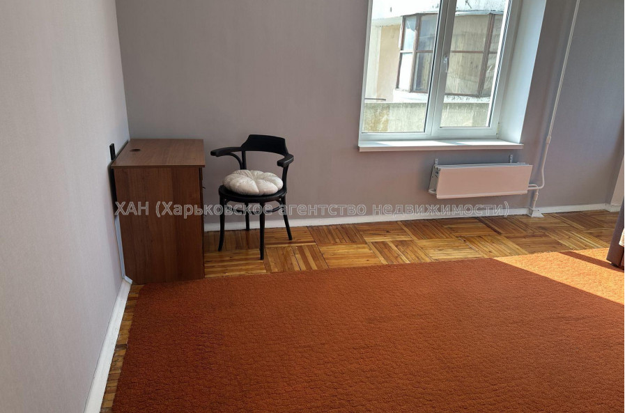 Продам квартиру, Победы просп. , 1  ком., 47 м², косметический ремонт 