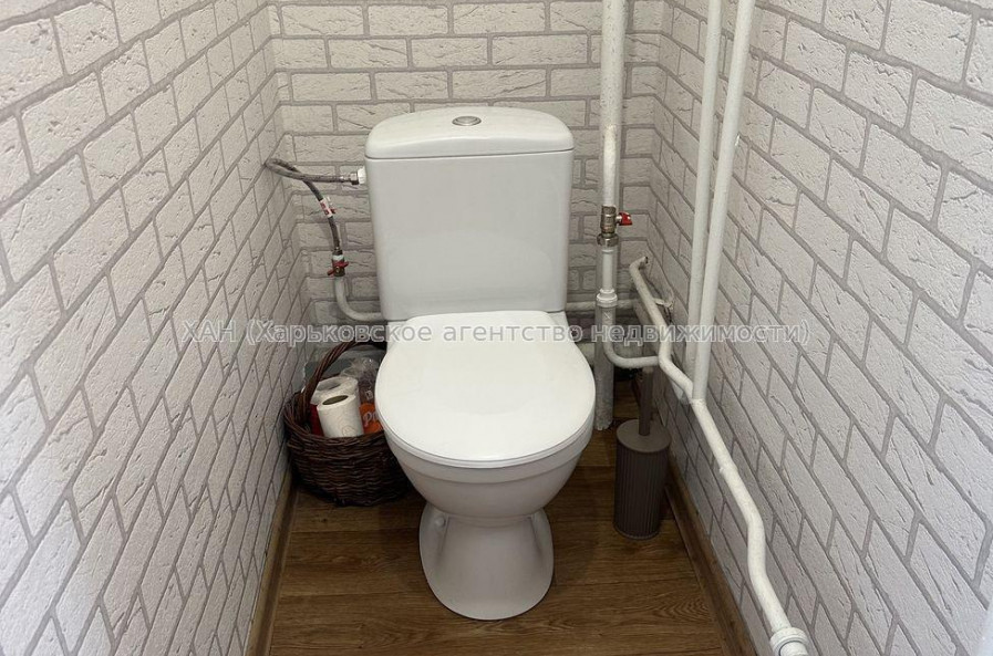 Продам квартиру, Победы просп. , 1  ком., 47 м², косметический ремонт 
