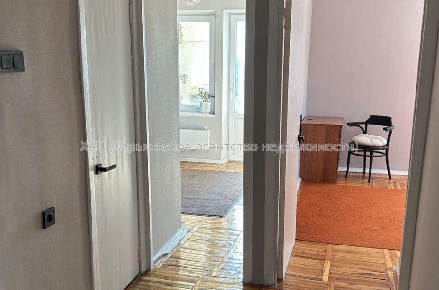 Продам квартиру, Победы просп. , 1  ком., 47 м², косметический ремонт 