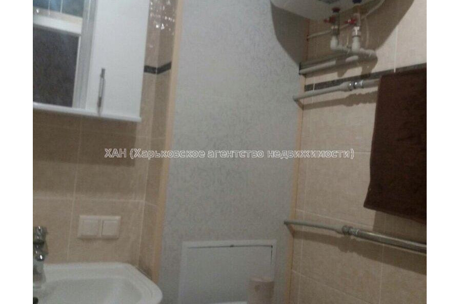 Продам квартиру, Валентиновская ул. , 1 кім., 33 м², евроремонт 