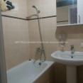 Продам квартиру, Валентиновская ул. , 1 кім., 33 м², евроремонт 