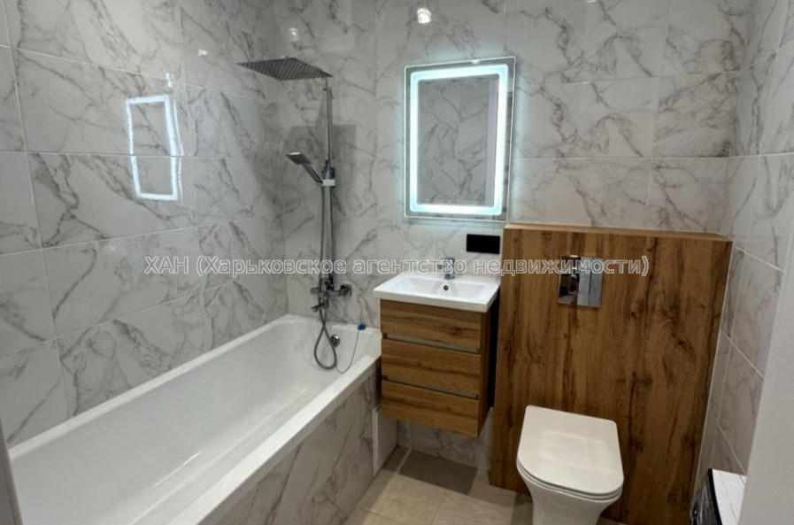 Продам квартиру, Мира ул. , 43 , 1 кім., 37 м², евроремонт 