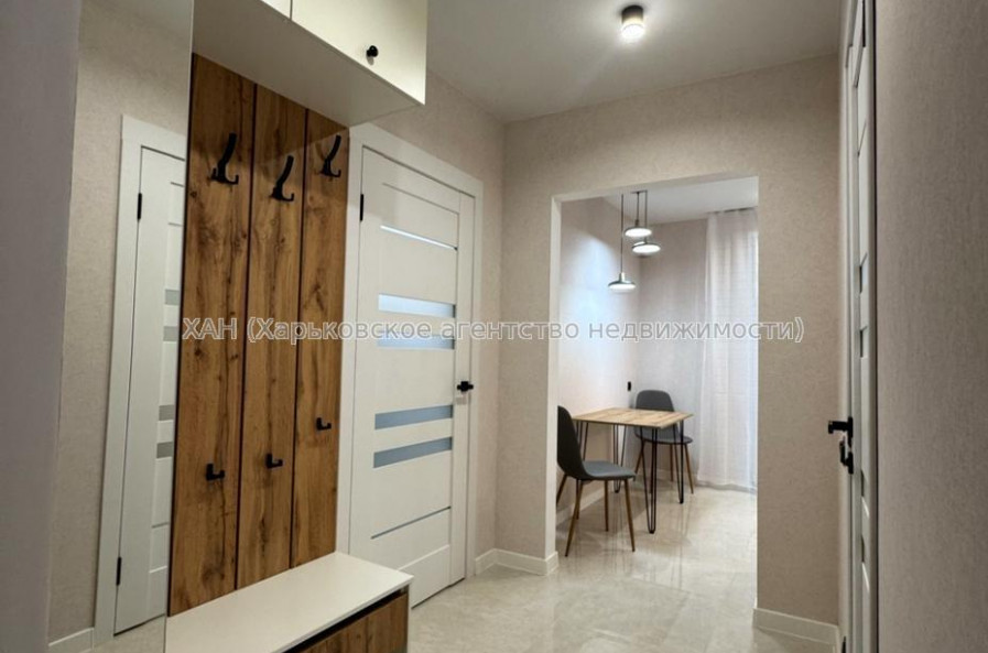 Продам квартиру, Мира ул. , 43 , 1 кім., 37 м², евроремонт 