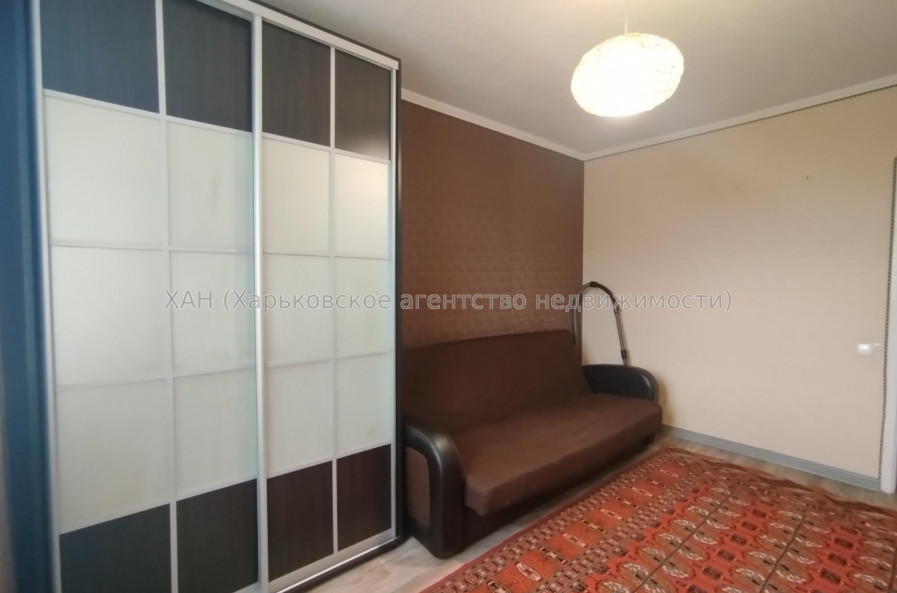 Продам квартиру, Розы Люксембург ул. , 3 кім., 69.30 м², косметический ремонт 