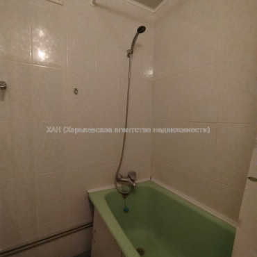 Продам квартиру, Розы Люксембург ул. , 3 кім., 69.30 м², косметический ремонт 