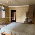 Продам квартиру, Марьинская ул. , 4 кім., 84 м², капитальный ремонт 