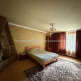 Продам квартиру, Марьинская ул. , 4 кім., 84 м², капитальный ремонт 