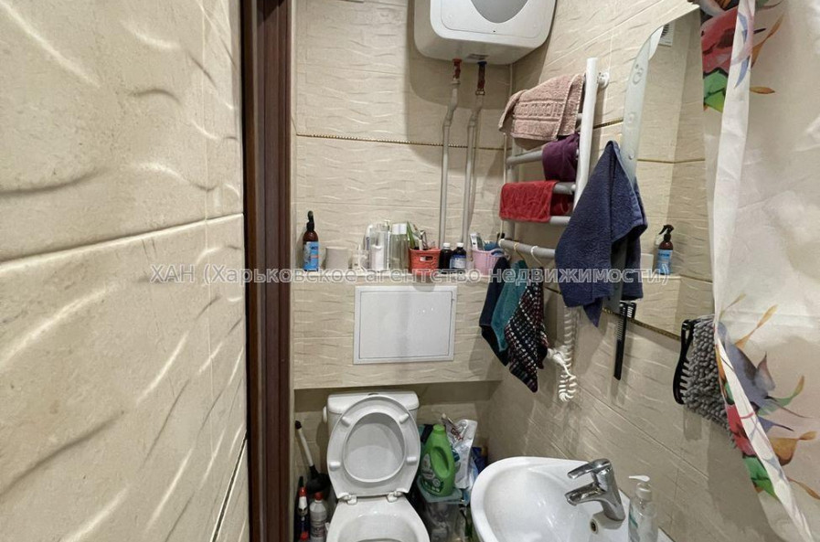 Продам квартиру, Добровольцев ул. , 1  ком., 18.50 м², евроремонт 