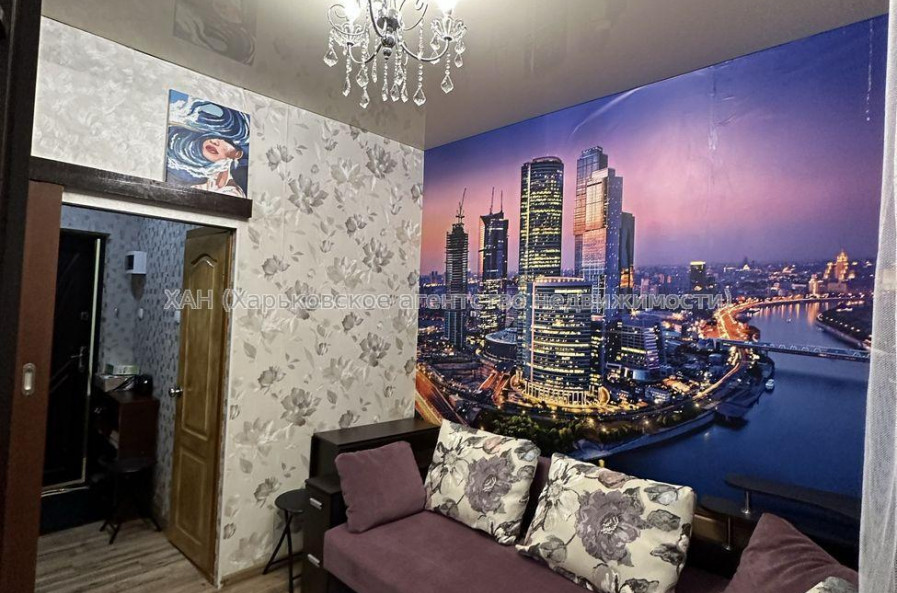 Продам квартиру, Дизельная ул. , 1 кім., 14 м², капитальный ремонт 