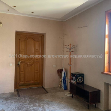 Продам дом, Гризодубовой ул. , 360 м², 6 сот., советский ремонт 