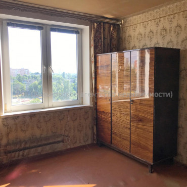 Продам квартиру, Непокоренных ул. , 37 , 2  ком., 44 м², без ремонта 