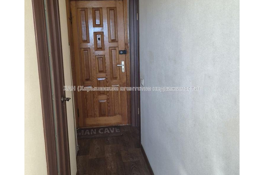 Продам квартиру, Самолетная ул. , 1  ком., 30 м², косметический ремонт 