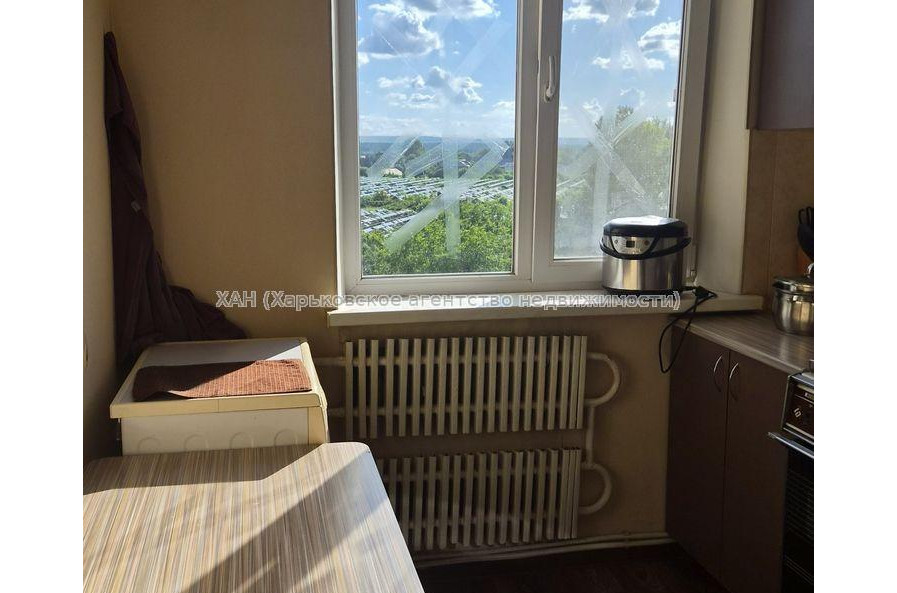 Продам квартиру, Самолетная ул. , 1  ком., 30 м², косметический ремонт 