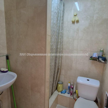 Продам квартиру, Самолетная ул. , 1  ком., 30 м², косметический ремонт 