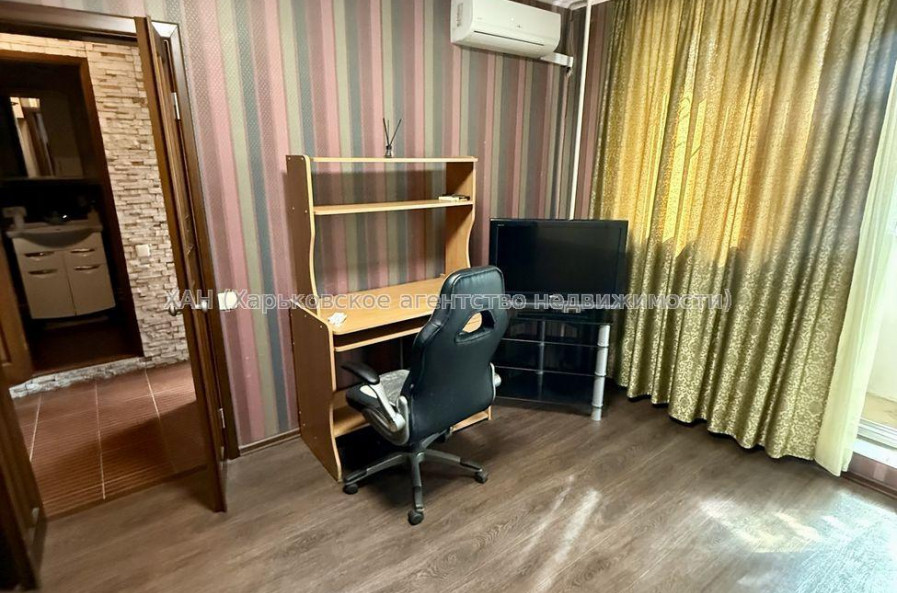 Продам квартиру, Болградская ул. , 1  ком., 26 м², евроремонт 