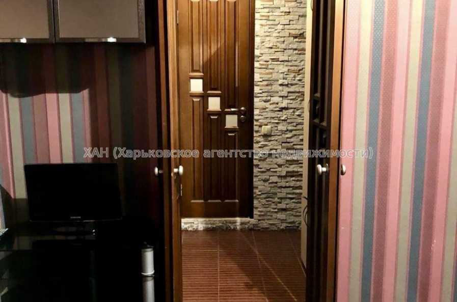 Продам квартиру, Болградская ул. , 1  ком., 26 м², евроремонт 