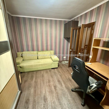 Продам квартиру, Болградская ул. , 1  ком., 26 м², евроремонт 
