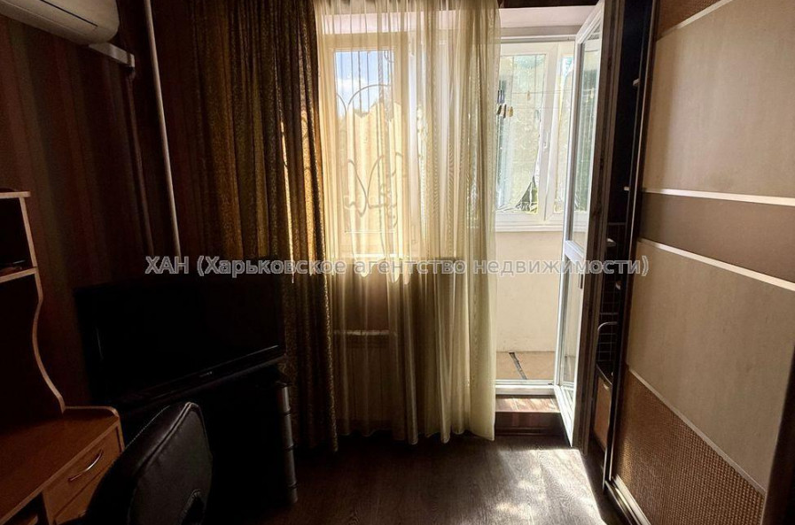 Продам квартиру, Болградская ул. , 1  ком., 26 м², евроремонт 
