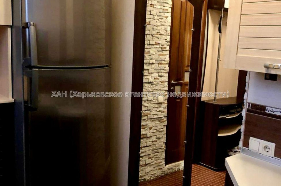 Продам квартиру, Болградская ул. , 1  ком., 26 м², евроремонт 